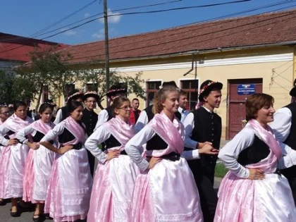 KERWEI-UL A REVENIT LA SANPETRU GERMAN DUPA 20 DE ANI (FOTO)