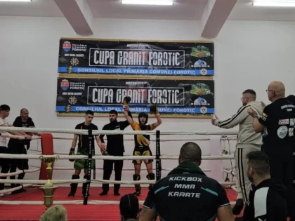 Kickboxerii de la Blitz Team Arad s-au remarcat la Cupa Granit