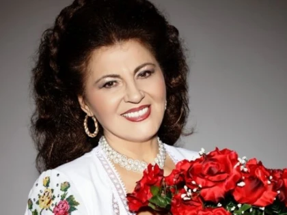 LA 75 DE ANI, IRINA LOGHIN SE MENTINE CU UN RITUAL DIFICIL SI PENTRU O ADOLESCENTA