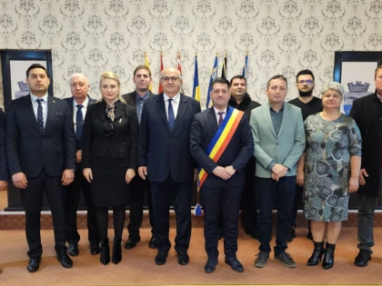 La Pecica se formează o majoritate de colaborare în administrația locală
