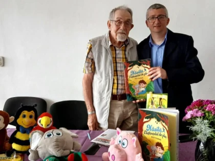 Lansare de carte cu și despre copii, la Cenaclul ,,Luceafărul arădean”