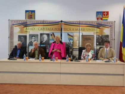 Lansare de carte, la Consiliul Judeţean Arad
