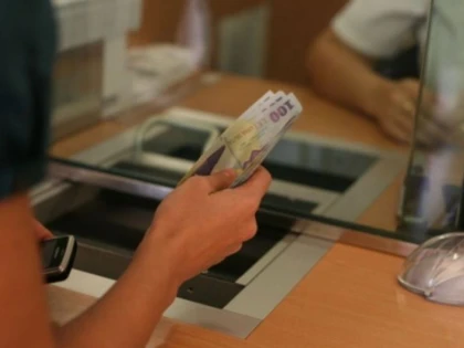 LEUL, DIN CE IN CE MAI SLAB