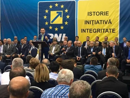 LIBERALII LUI FALCĂ SUNT SENINI: AU FURAT SLOGANUL PSD, DAR CRED ÎN EL !!!!