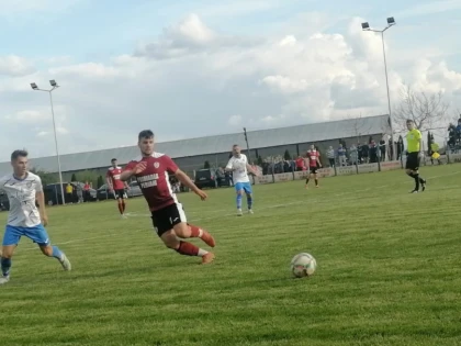Liga a III-a: Cermeiul nu poate încurca socotelile Reșiței, iar Pecica ratează zona de play-off