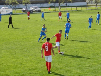 Liga a IV-a la fotbal ia pauză pentru a face loc optimilor județene din Cupa României
