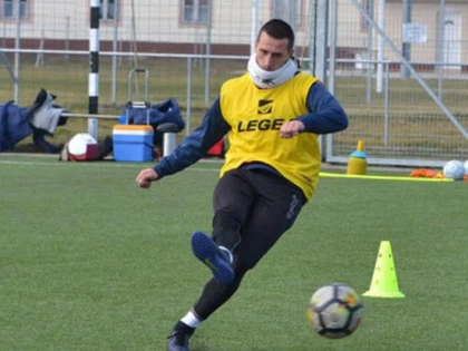 Lipova l-a împrumutat pe Vasinc! Jucători noi, la reunire