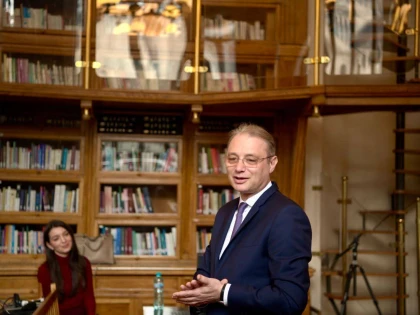 Luca Niculescu, desemnat premier de președintele Nicușor Dan
