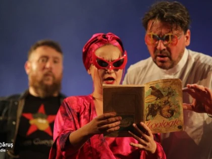 Luna aprilie pe scena Teatrului Clasic „Ioan Slavici” Arad