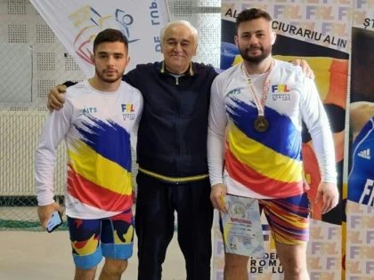 Luptătorii Astrei fac performanţă chiar şi fără bani: Dorin Pârvan ţine Aradul în top!