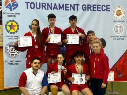 Luptătorii de sambo de la CSU Arad au luat trei medalii la Openul Greciei