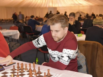 Maestrul Adrian Petrişor a câştigat Cupa Vados la şah