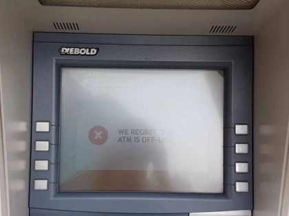 Mai multe bancomate din centrul Aradului au fost sparte