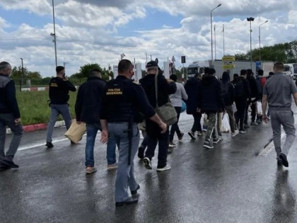 Mai mulți cetățeni străini, interziși în Arad pentru cinci ani