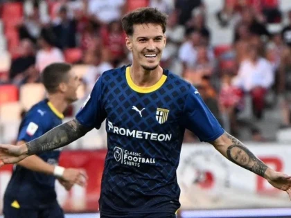 Man a provocat autogolul celor de la Spezia și Parma se menține în frunte