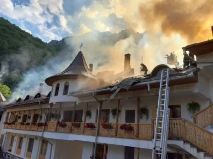 Mănăstirea de la Râmeț va fi refăcută cu bani de la guvern