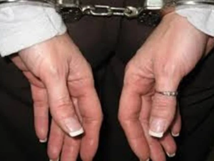 MANDAT DE EXECUTARE A PEDEPSEI INCHISORII PENTRU O FEMEIE DIN JUDETUL ARAD