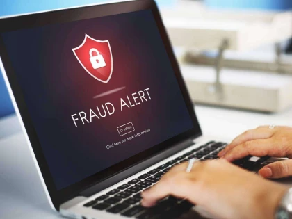 Mare atenție! Tentativă de fraudă sub pretextul unei false notificări despre o amendă online