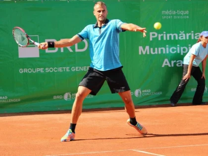MARIUS COPIL A DEBUTAT CU DREPTUL LA NAPOLI
