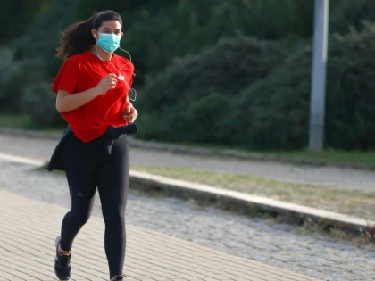 Masca obligatorie în timpul orelor de sport