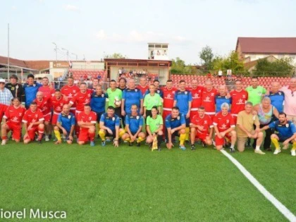 Meci de gală la Arad, între UTA Old Boys şi o selecţionată FRF