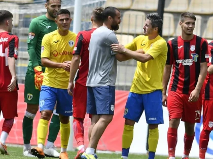 Meciul UTA-Petrolul se amână. Cinci jucători au COVID-19