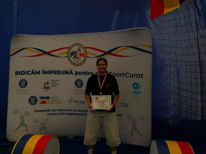Medalie de argint la Campionatul Național de Haltere Tineret U23, pentru Paraschieva Sucigan, de la CSS Gloria Arad