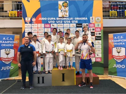 Medalii arădene pe tatami la Cupa Bihorului, competiție cu peste 400 de sportivi la start
