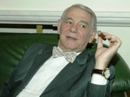 MELESCANU SI-A DEPUS CANDIDATURA PENTRU ALEGERILE PREZIDENTIALE LA BEC
