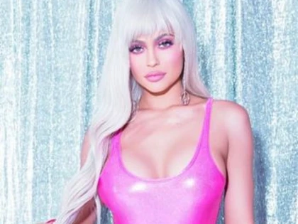 Mezina clanului Kardashian vrea să fie Barbie