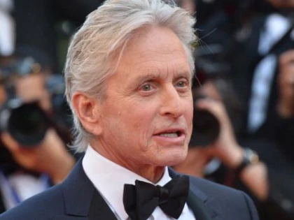 MICHAEL DOUGLAS: PE ȘANTIERELE DIN LONDRA SE VORBEȘTE DOAR ÎN LIMBA ROMÂNĂ