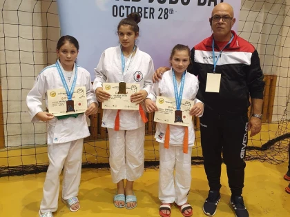 Micii judoka de la Victoria Felnac au urcat pe podium la turneul de la Timișoara (FOTO)