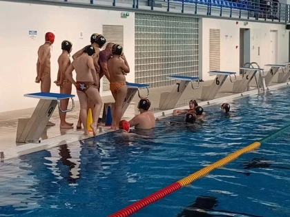 Micii poloişti de la AMEFA au încheiat întrecerea juniorilor III pe locul şase
