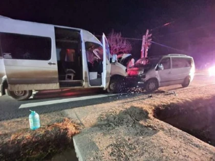 Microbuz implicat în accident, lângă Verbiță. Sunt 23 de victime, planul roșu a fost activat