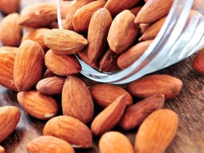 Migdalele reduc riscul bolilor cardiovasculare