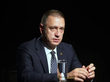 Mihai Fifor îi cere demisia premierului Ilie Bolojan: „România e un vas în derivă”