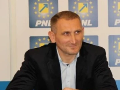 Mihai Mag (PNL): ”Consilierii PSD Vladimirescu îşi urmăresc propriile interese!”