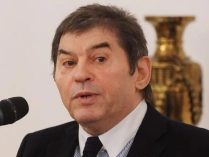 MIHAIL VLASOV, AUDIAT LA DNA