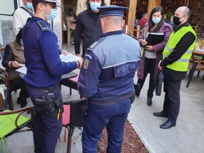 Mii de arădeni legitimați în ultimele 24 de ore. Polițiștii au dat 156 de sancțiuni