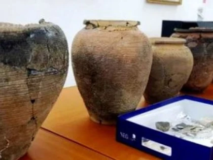 Mii de obiecte ceramice, descoperite în zona unde se construieşte podul peste Dunăre