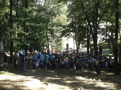 MII DE PELERINI AU SARBATORIT NASTEREA MAICII DOMNULUI, LA RADNA