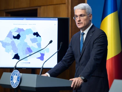 Ministerul condus de Dragoș Pîslaru a atribuit contracte de 4,6 milioane de lei firmei fondate de... ministru