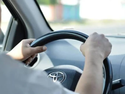 Ministerul Sănătății propune reguli noi pentru eliberarea și reînnoirea permiselor de conducere
