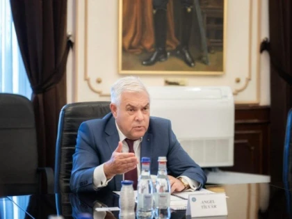 Ministrul Apărării, la Arad: România e preocupată de războiul din Israel, dar va continua să susţină şi Ucraina