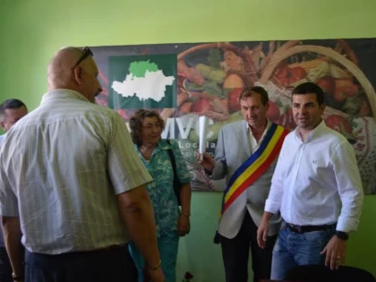 MINISTRUL DANIEL CONSTANTIN S-A INTALNIT CU FERMIERII DE PE VALEA CRISURILOR