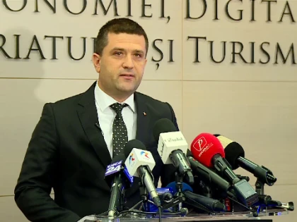 Ministrul Economiei trimite cazul ROMARM la DNA și Parchet
