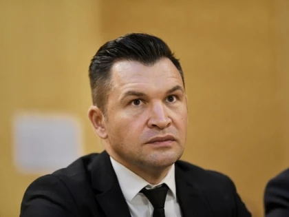 Ministrul Stroe, informaţii de ultimă oră despre accesul fanilor pe stadioane