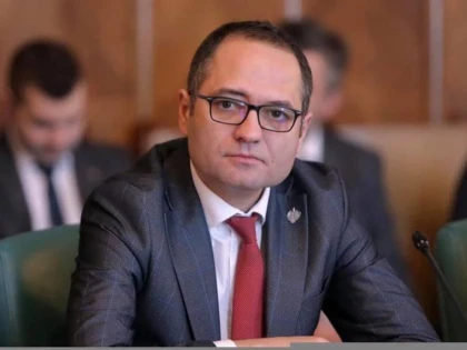 Ministrul tineretului şi sportului vine sâmbătă, la Arad!