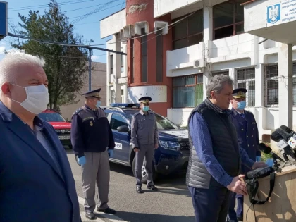 Ministrul Vela anunţă că tranzitarea frontierei româno-ungare se va permanentiza de la ora 21,00