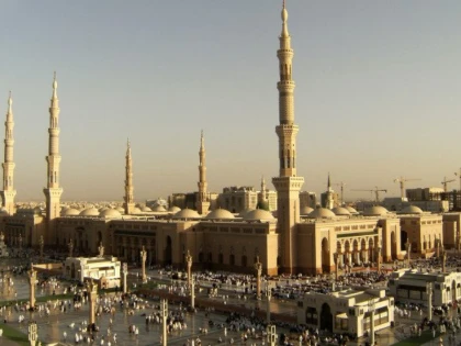 Moscheile din Arabia Saudită, obligate să reducă la o treime volumul maxim din difuzoare